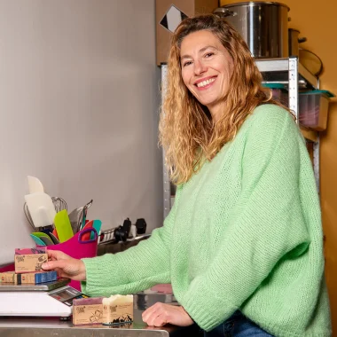 Marie-Agathe Georges, l’harmonie entre savon, parfum et couleur