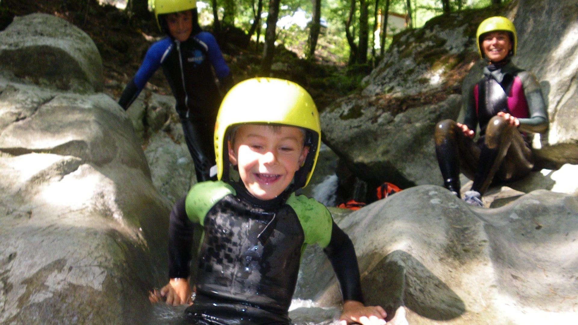 Descente canyoning, Balme, Magland, en famille, aventure, sensation, été, eau, randonnée aquatique