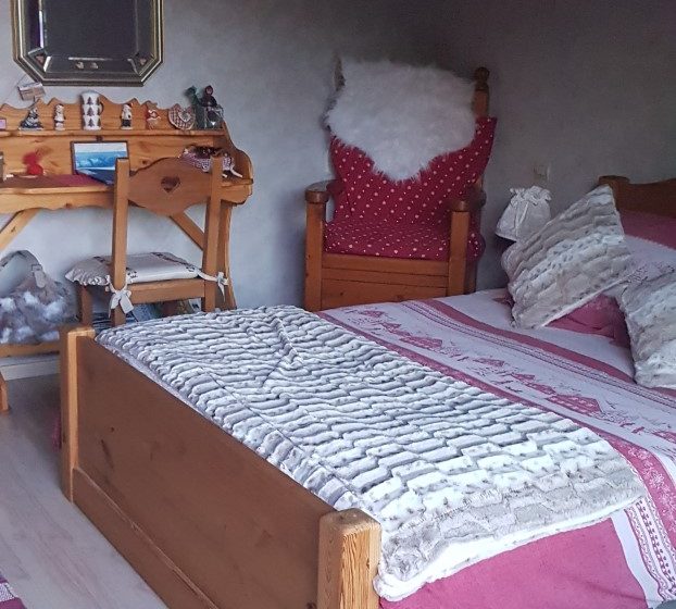 Bedroom - double bed