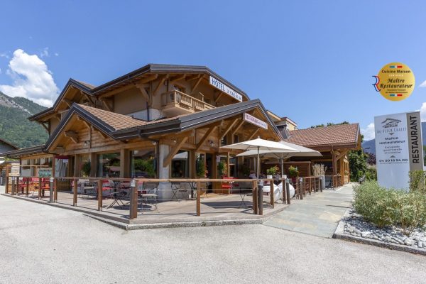 Hôtel La Ferme du Lac – Restaurant Au Vieux Chalet