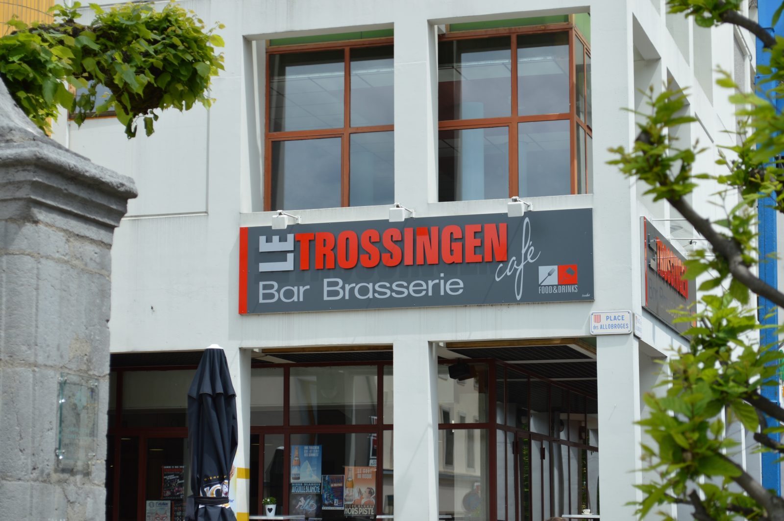 Le Trossingen Café